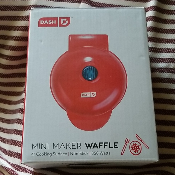 Dash Other - NIB Dash Mini Waffle Maker